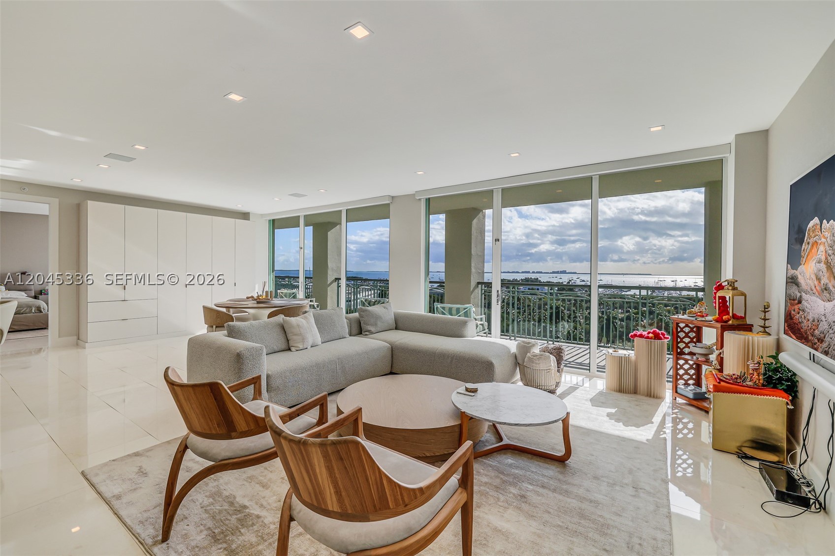 3400 SW 27th Ave #802 Miami, FL 33133