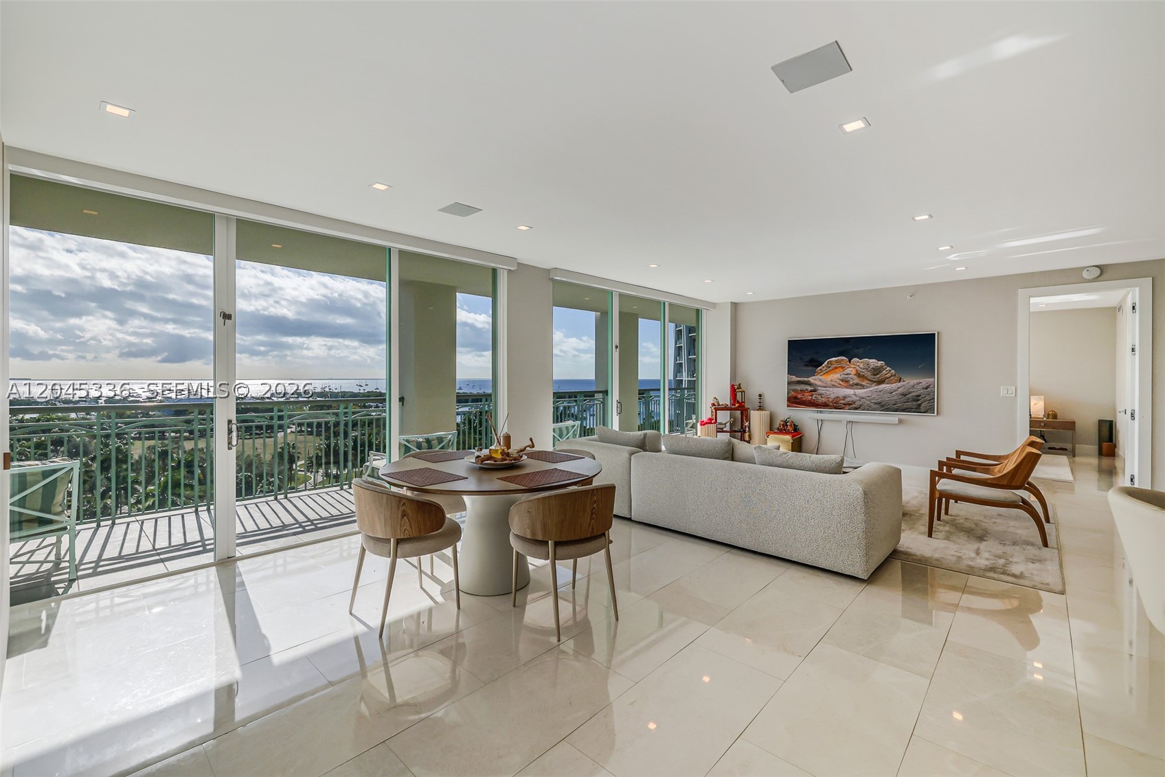 3400 SW 27th Ave #802 Miami, FL 33133