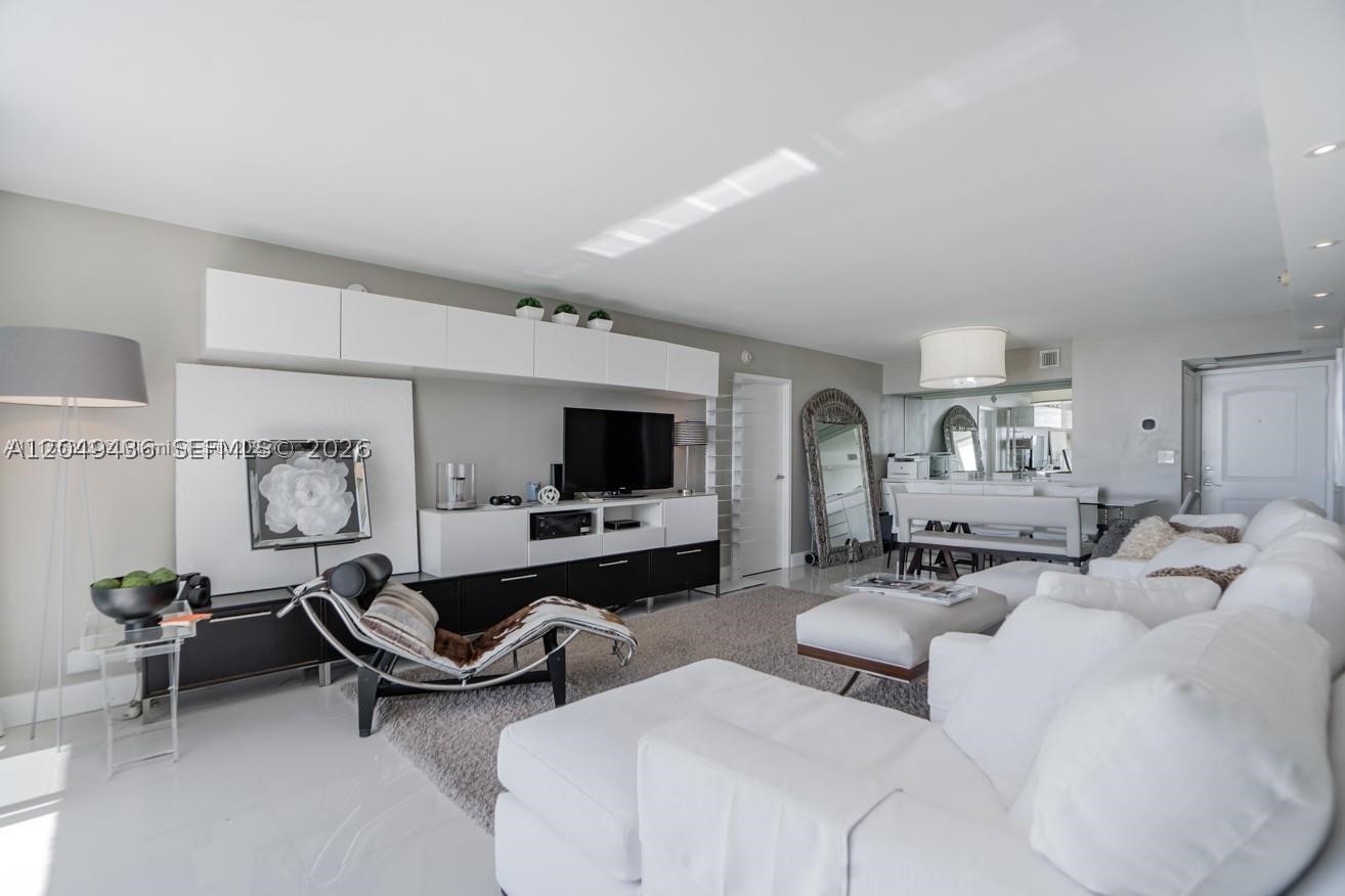 image Arlen House East4