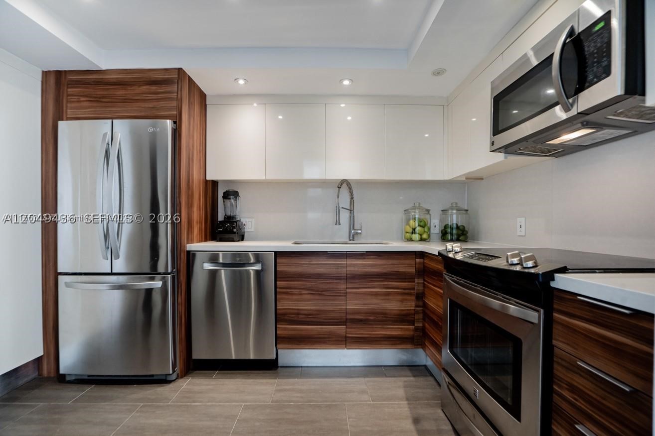 image Arlen House East7
