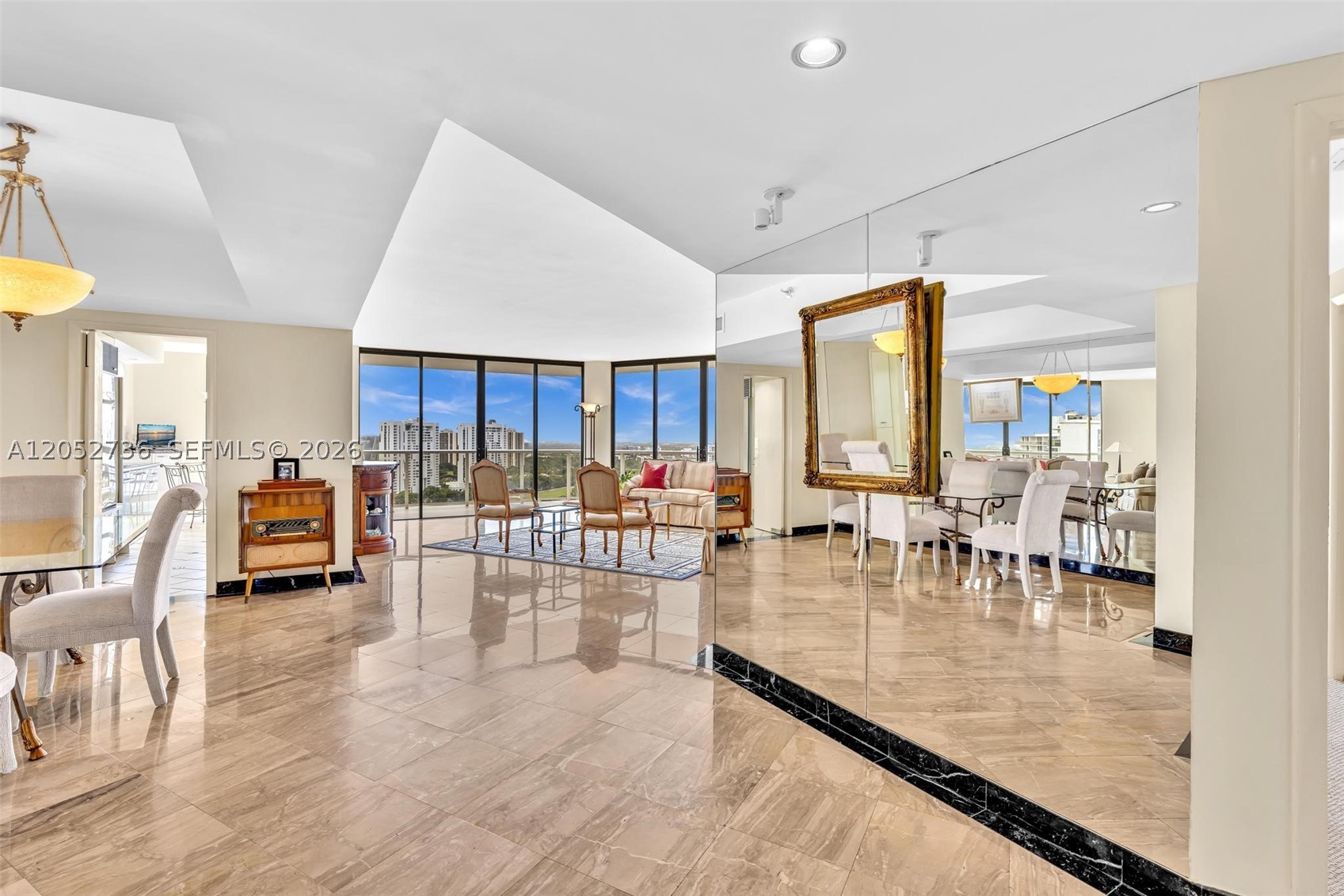 20281 E Country Clb Dr #1907 Aventura, FL 33180