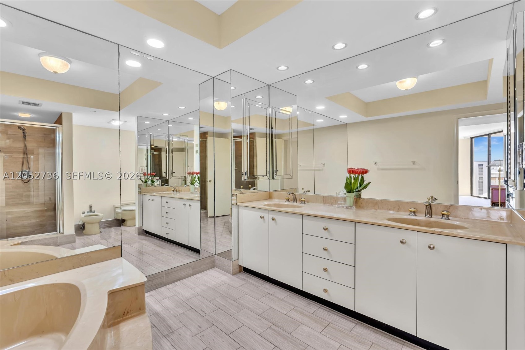 20281 E Country Clb Dr #1907 Aventura, FL 33180