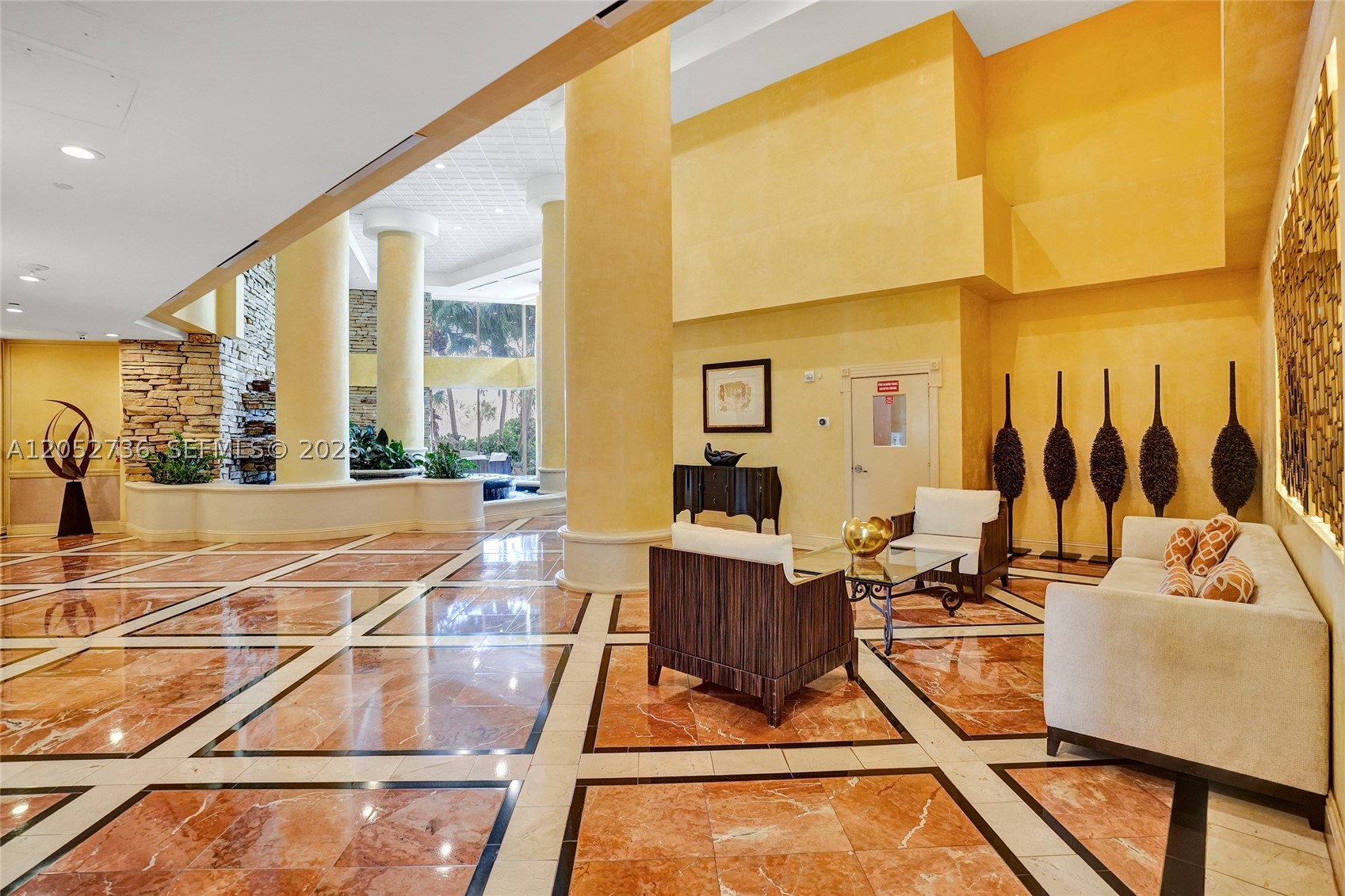 20281 E Country Clb Dr #1907 Aventura, FL 33180