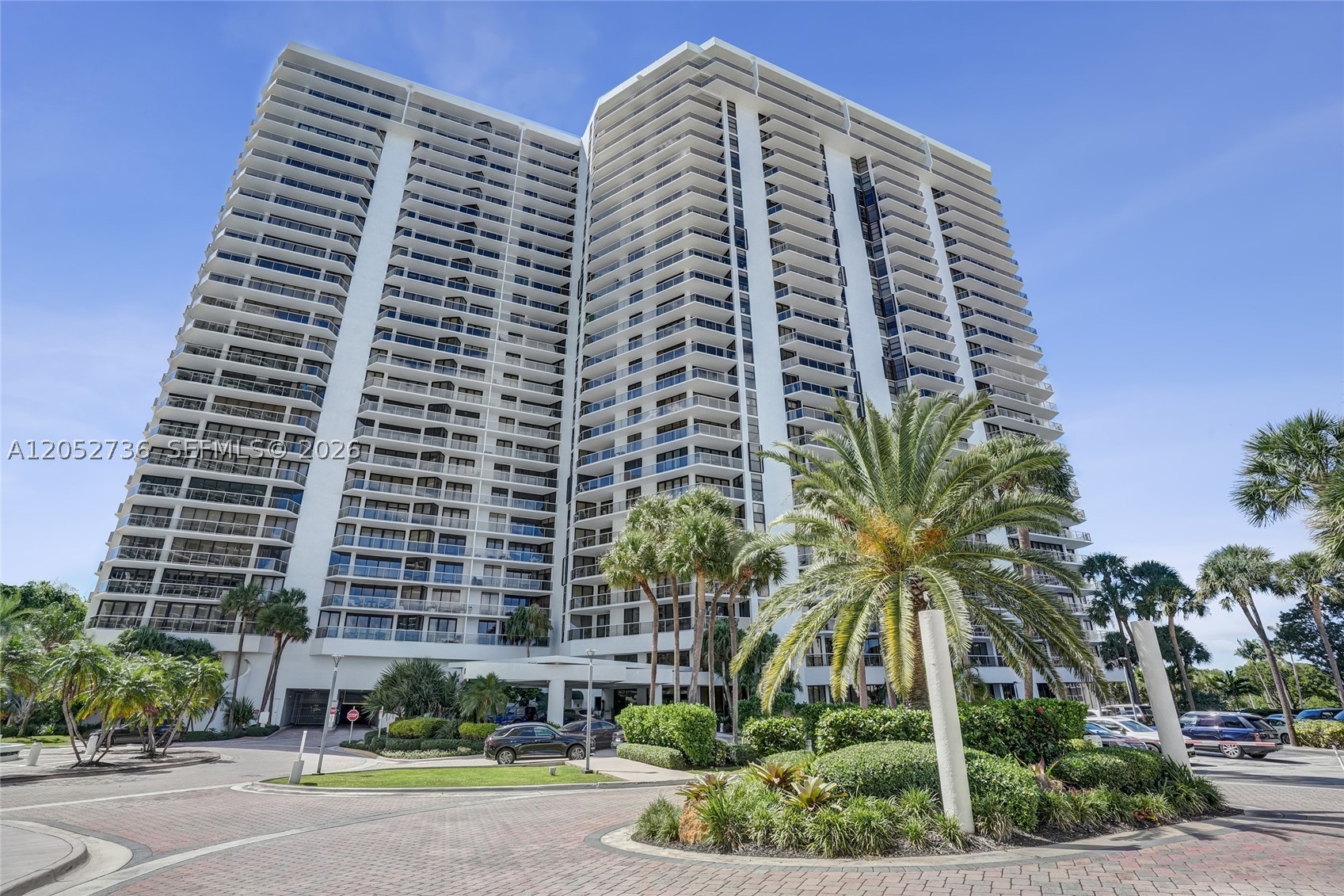 20281 E Country Clb Dr #1907 Aventura, FL 33180