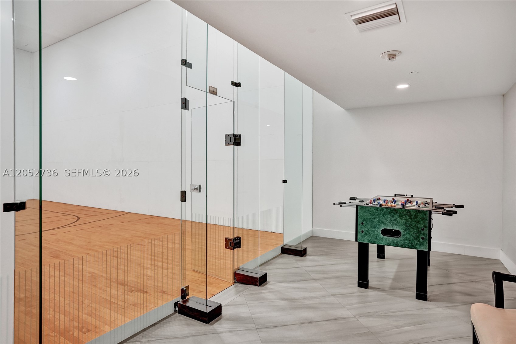 20281 E Country Clb Dr #1907 Aventura, FL 33180