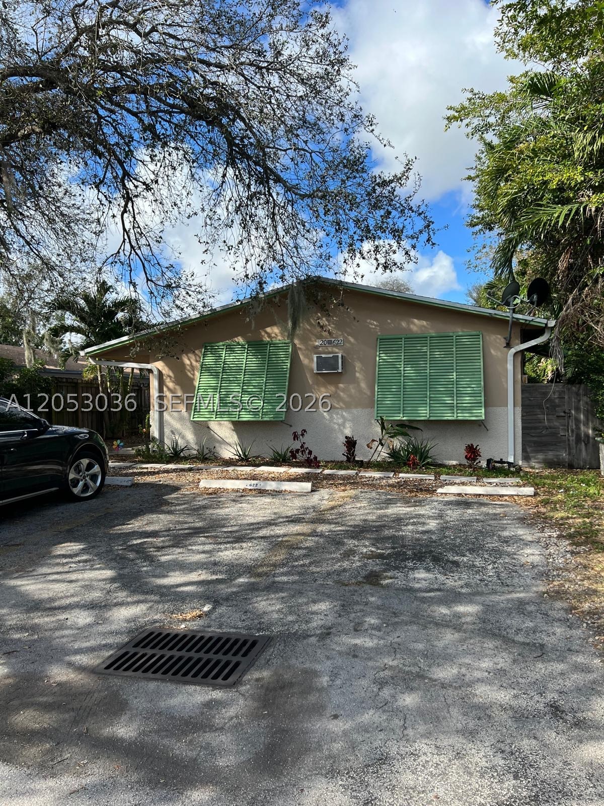 620 SW 7th Ave