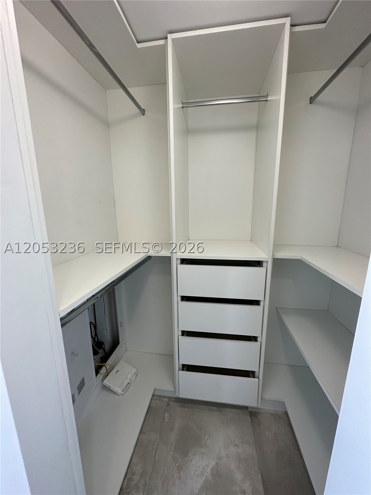 image Aria on the Bay15