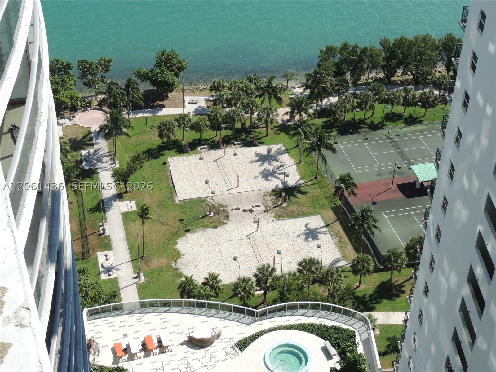 image Aria on the Bay13