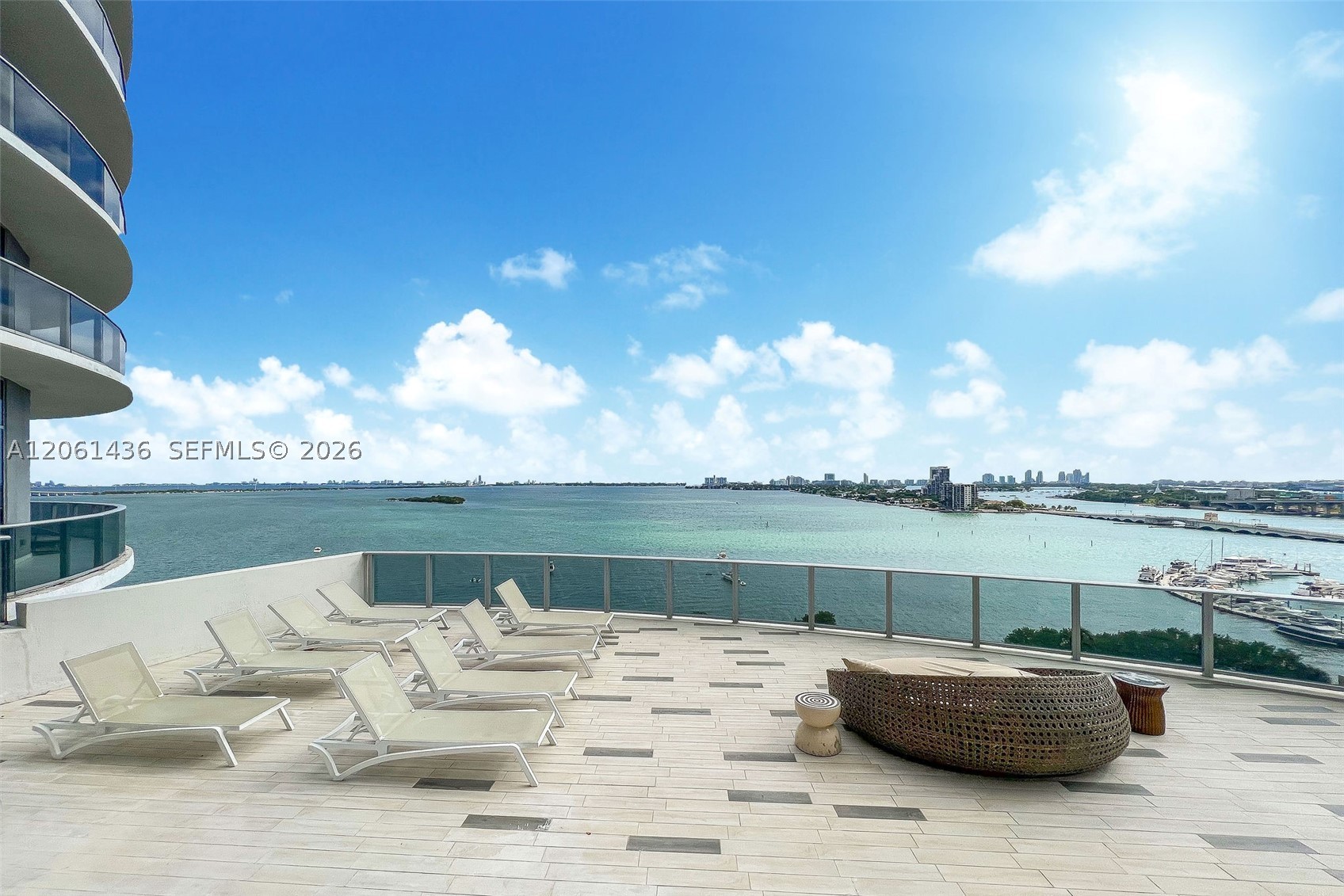 image Aria on the Bay20