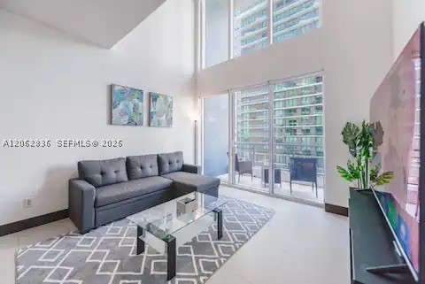 image Infinity at Brickell12