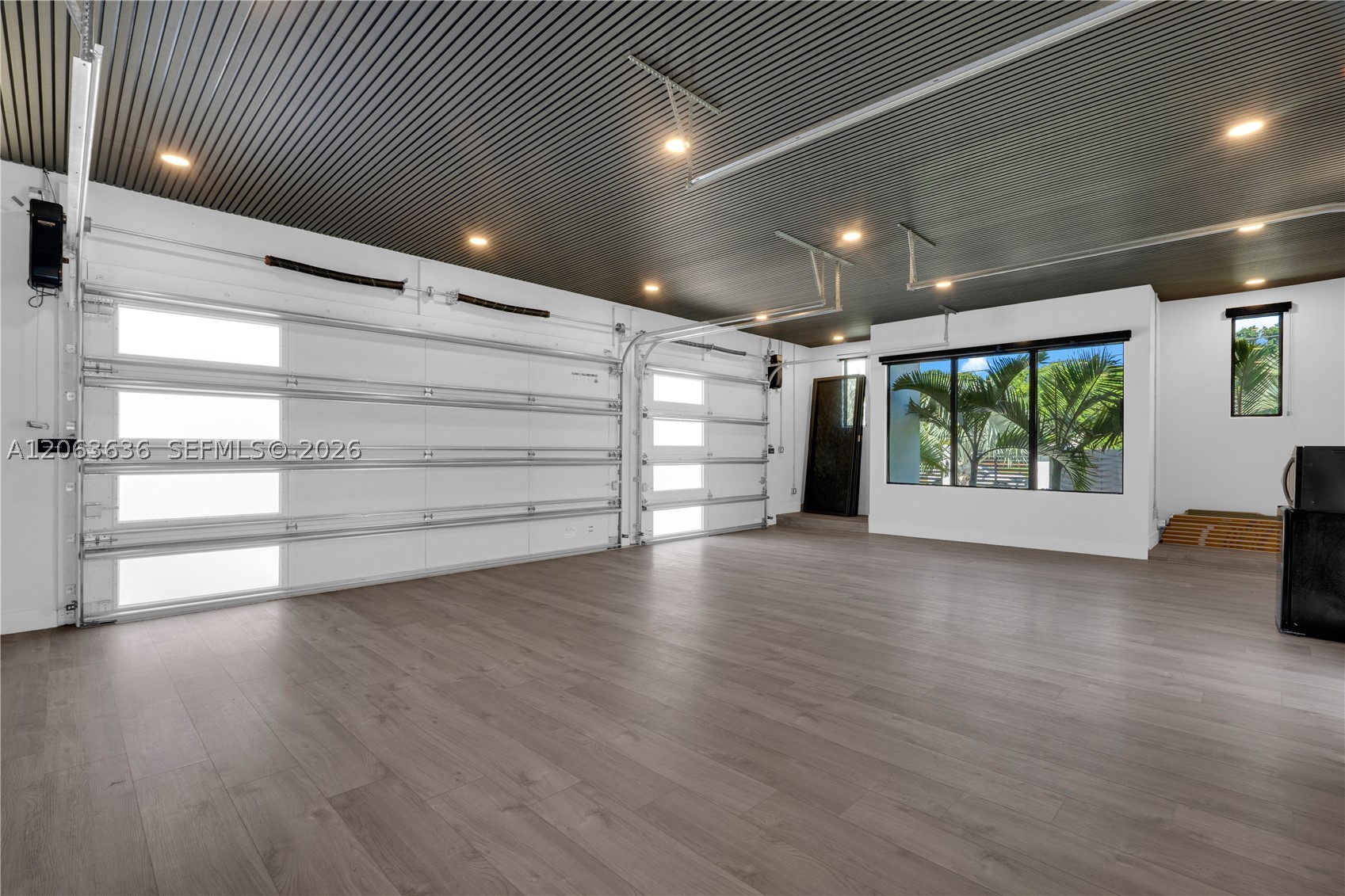 Undisclosed Address Southwest Ranches, FL 33331
