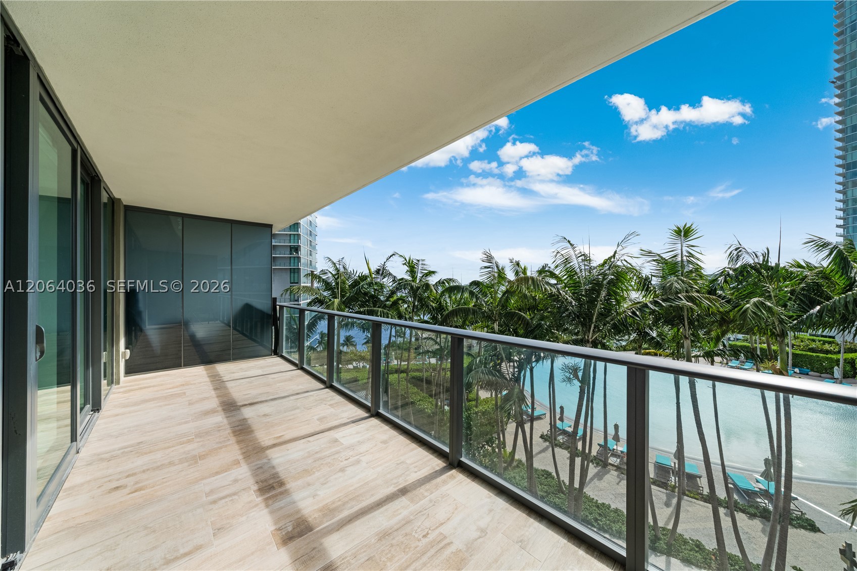 image Paraiso Bay19