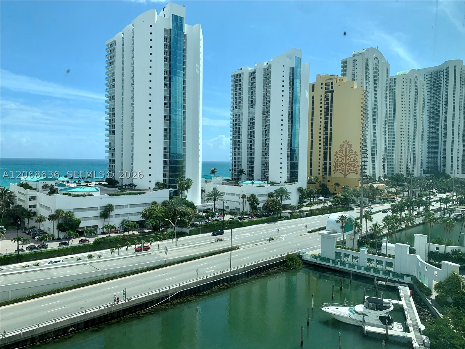 image St Tropez Sunny Isles12
