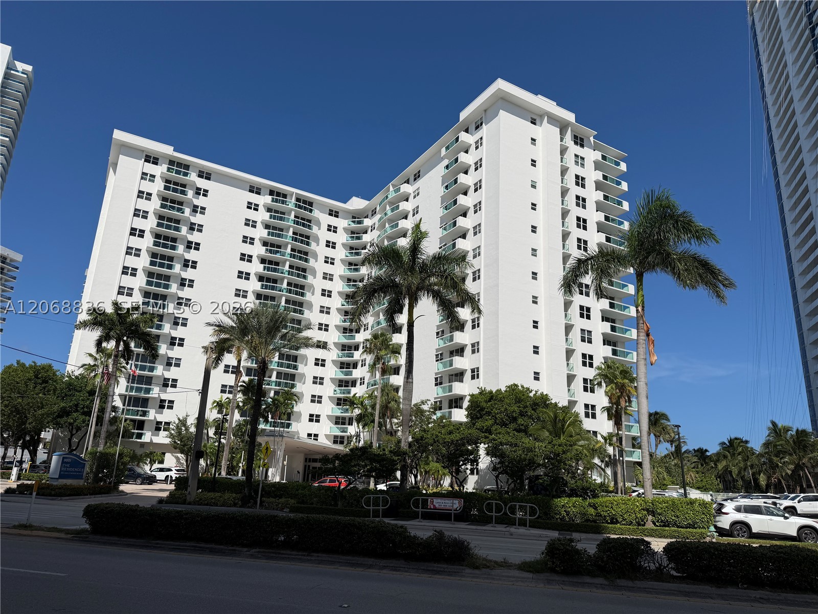3001 S Ocean Dr #421