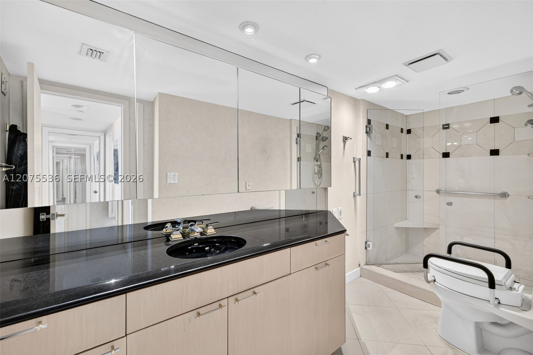 19707 Turnberry Way #22A Aventura, FL 33180