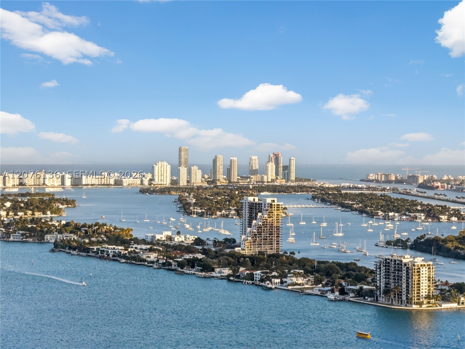 image Paramount Bay54