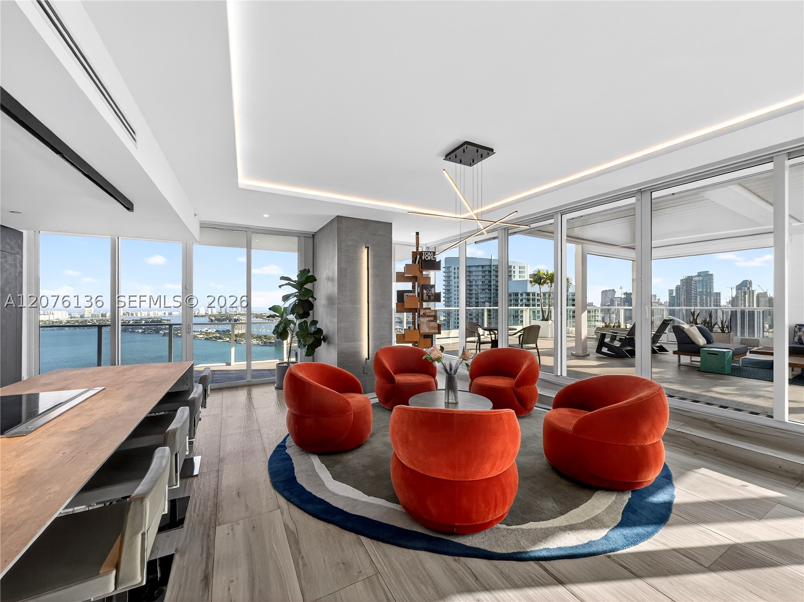 image Paramount Bay6