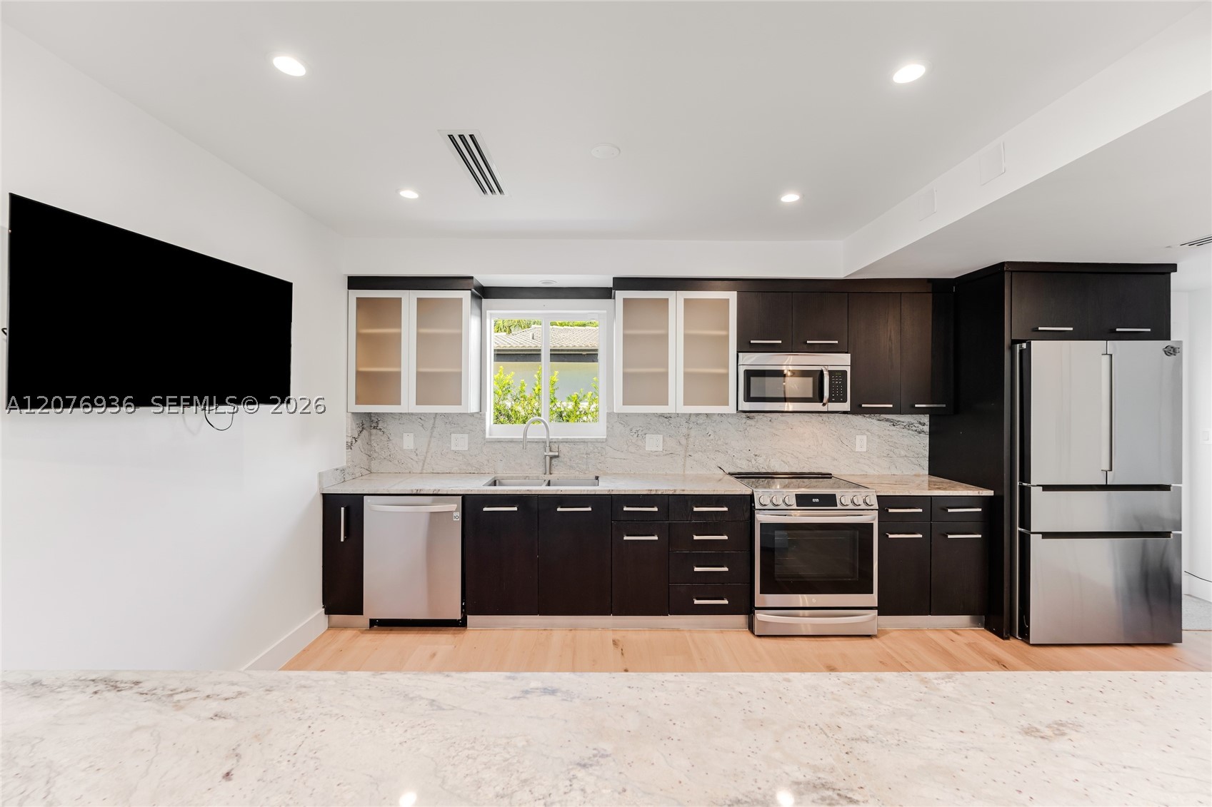 740 S Shore Dr Miami Beach, FL 33141