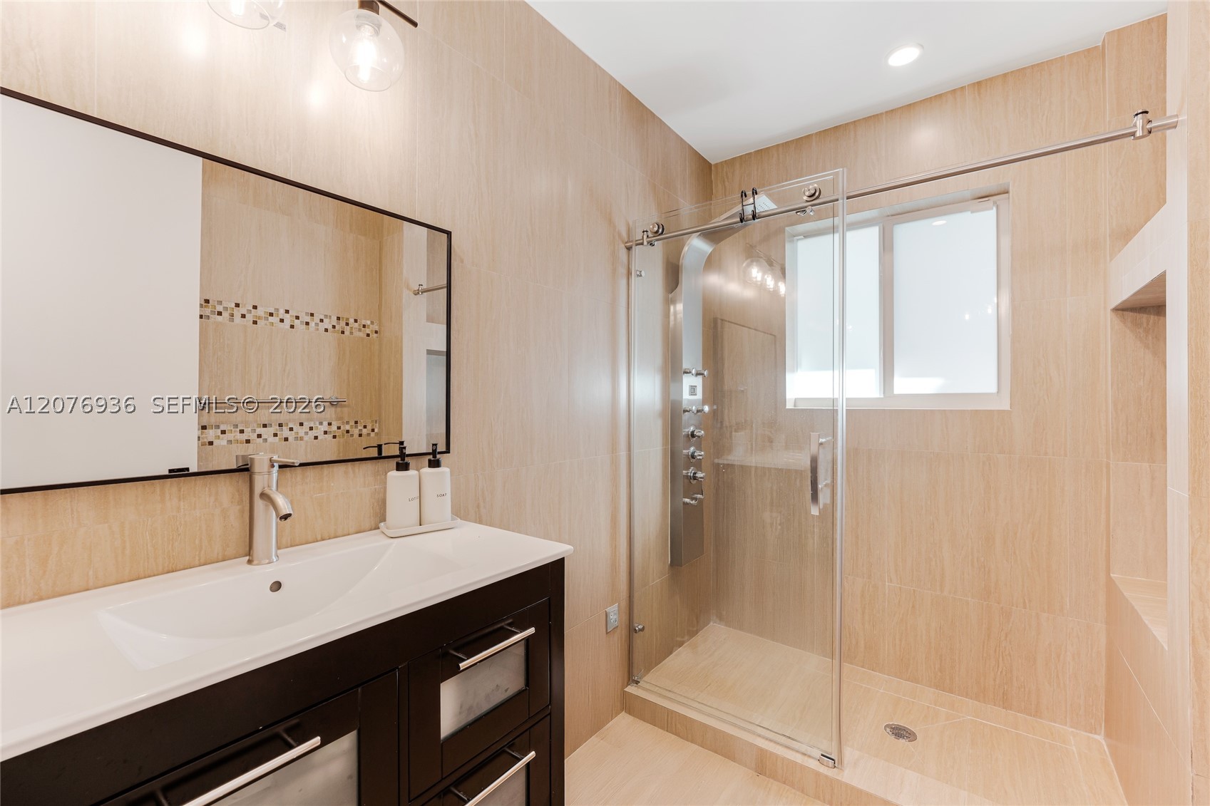 740 S Shore Dr Miami Beach, FL 33141
