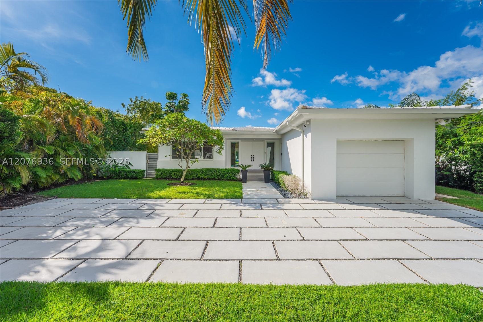 740 S Shore Dr Miami Beach, FL 33141