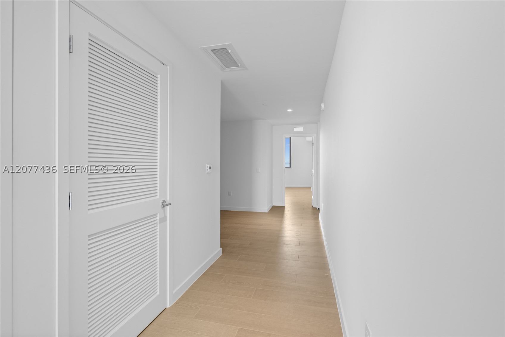 1400 Biscayne Blvd #4203 Miami, FL 33132