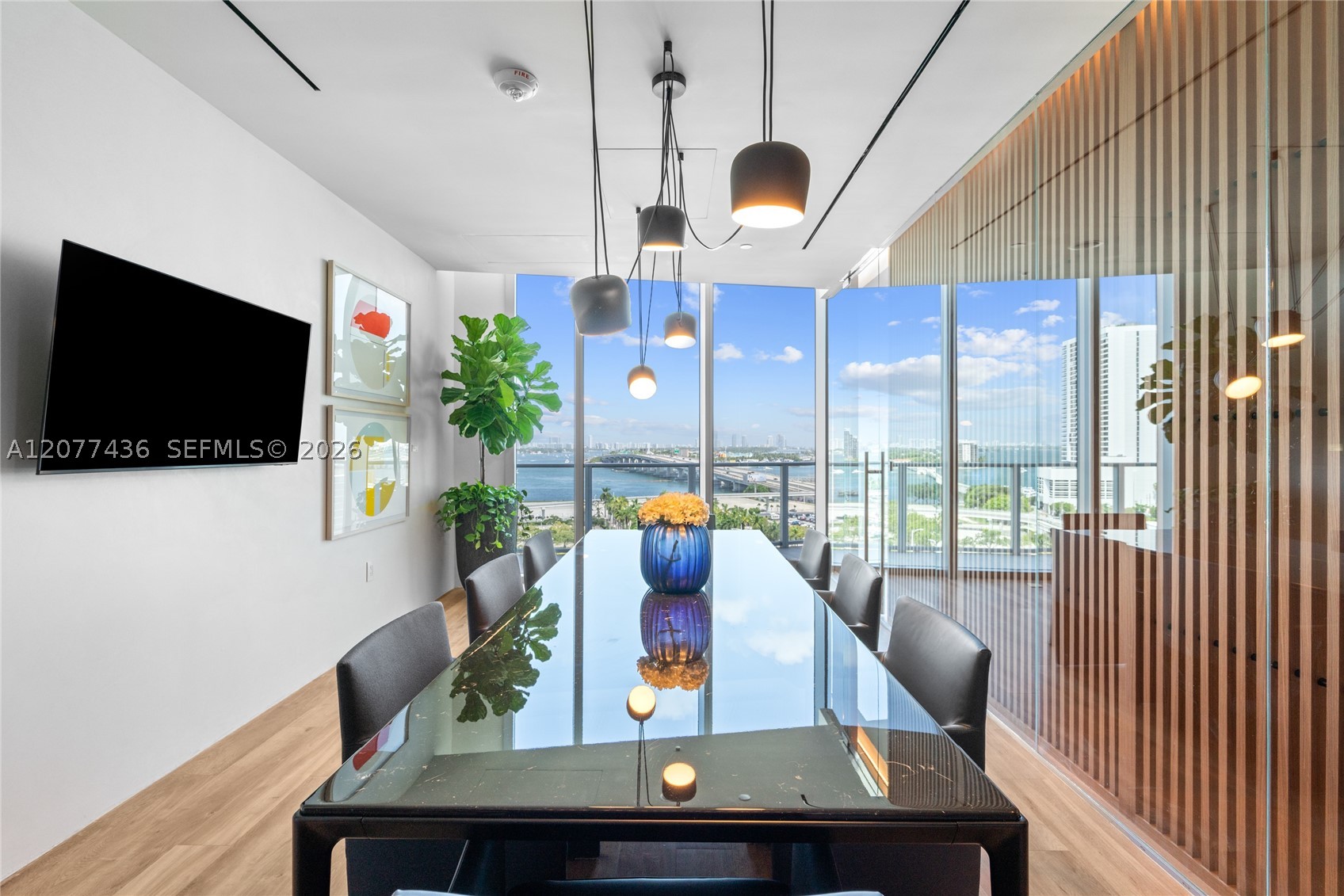 1400 Biscayne Blvd #4203 Miami, FL 33132