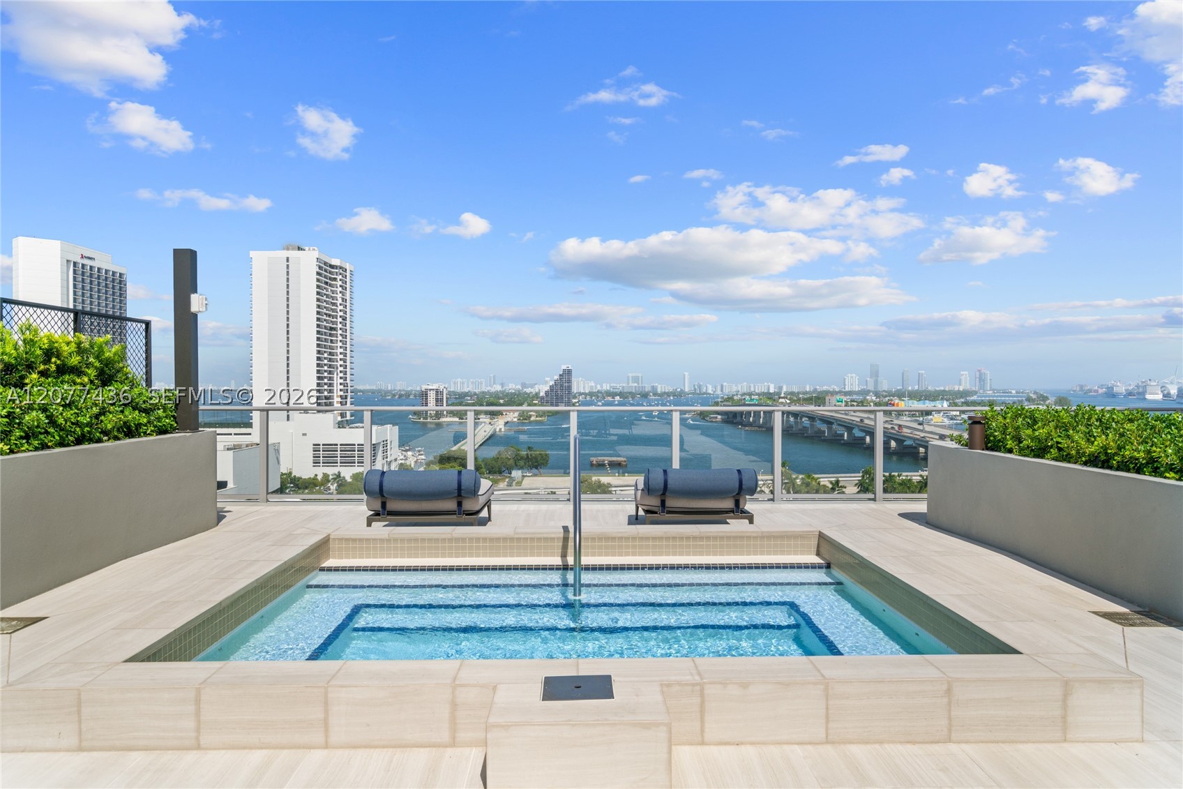 1400 Biscayne Blvd #4203 Miami, FL 33132