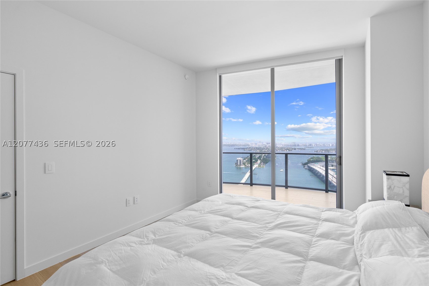 1400 Biscayne Blvd #4203 Miami, FL 33132