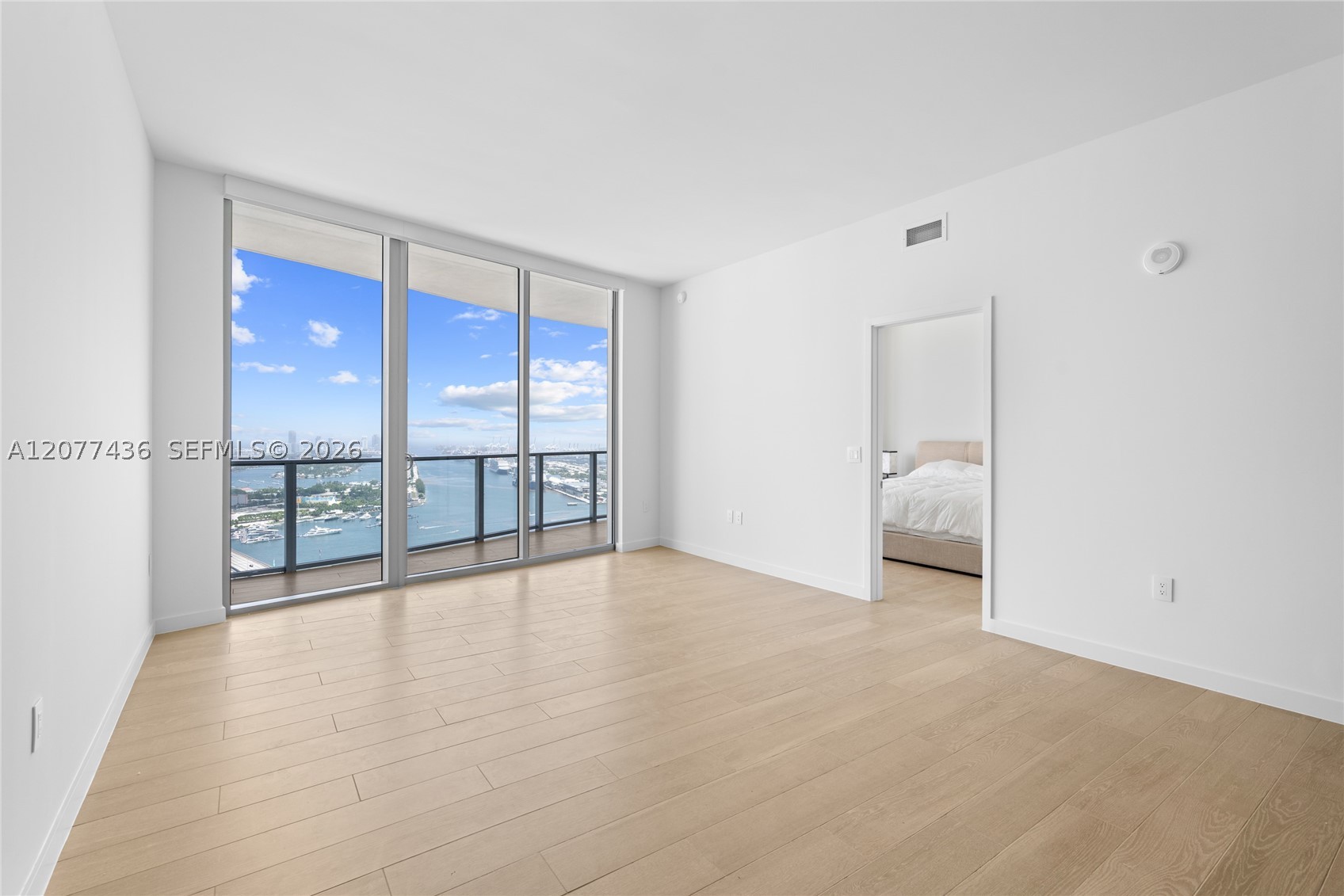 1400 Biscayne Blvd #4203 Miami, FL 33132