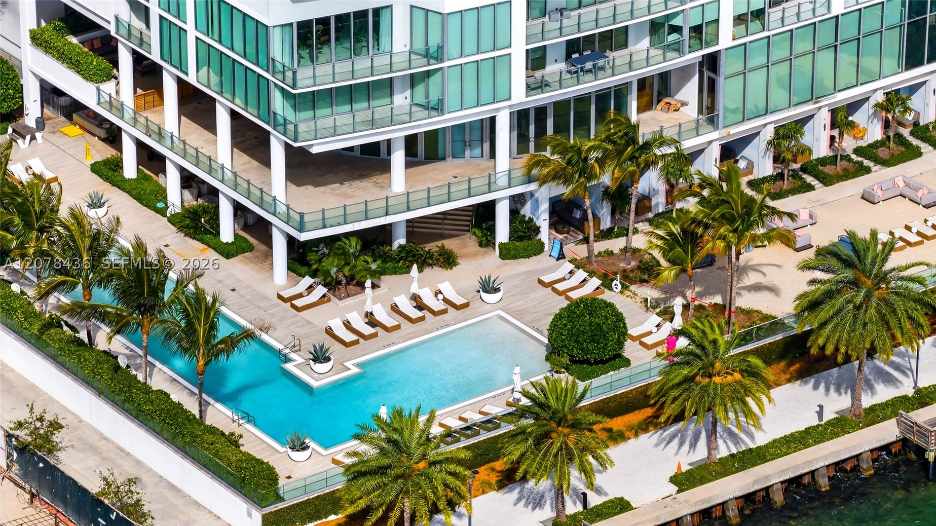 2900 NE 7th Ave #2209 Miami, FL 33137