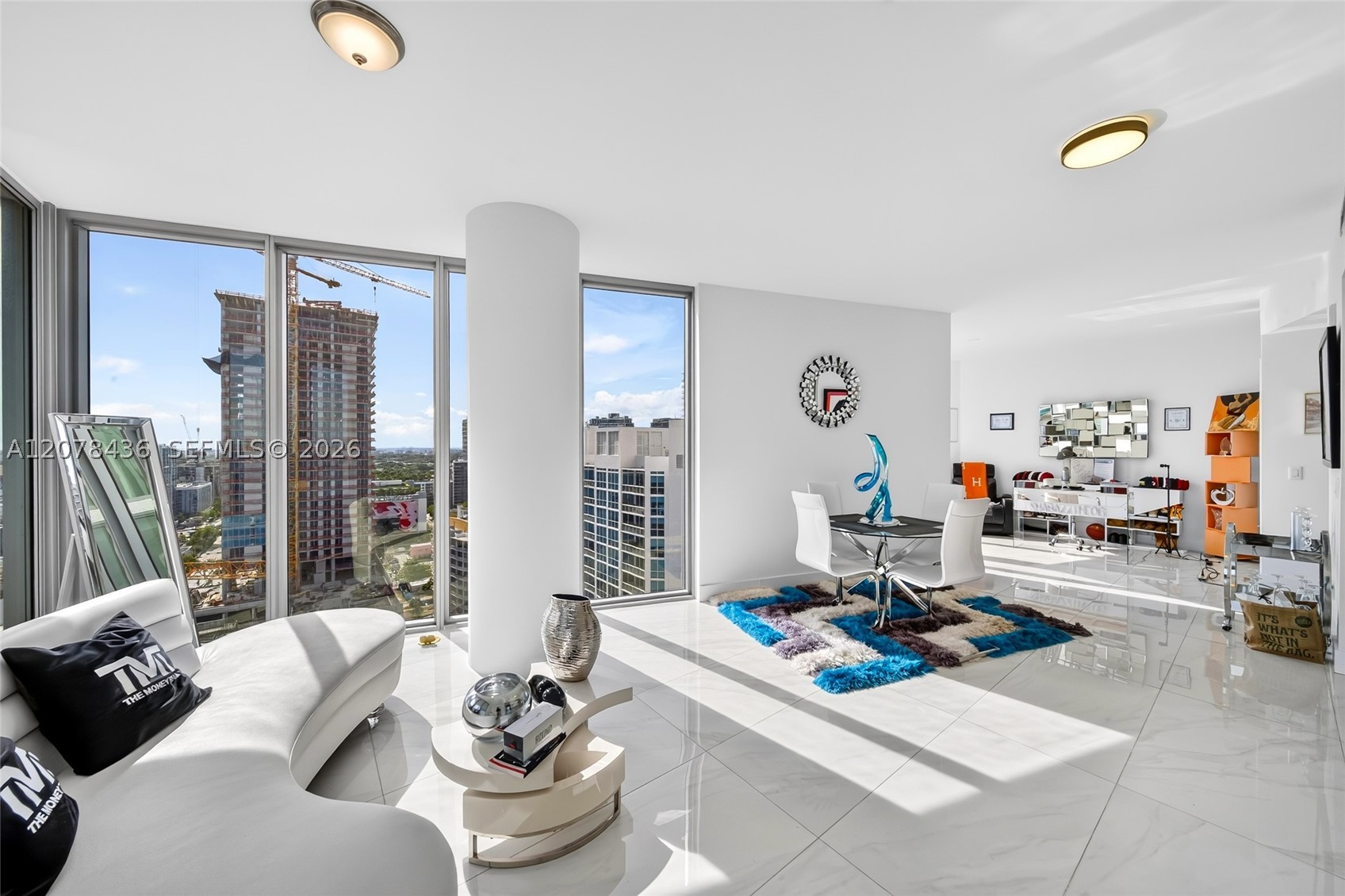 2900 NE 7th Ave #2209 Miami, FL 33137
