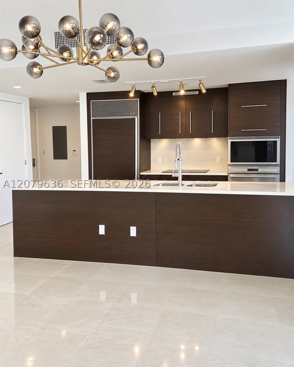 image Icon Brickell I3