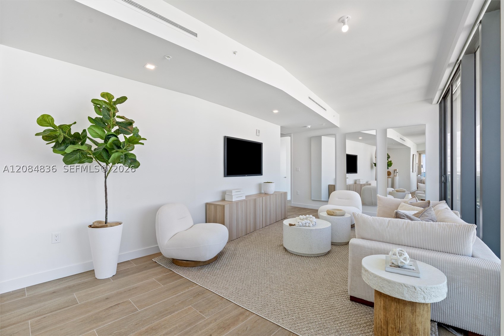 900 N Ocean Blvd #1506 Pompano Beach, FL 33062