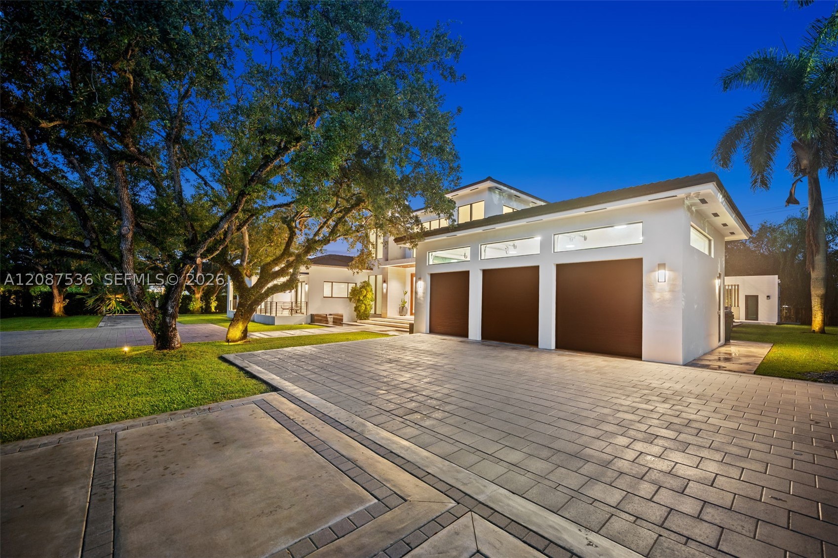 8920 SW 96th St Miami, FL 33176