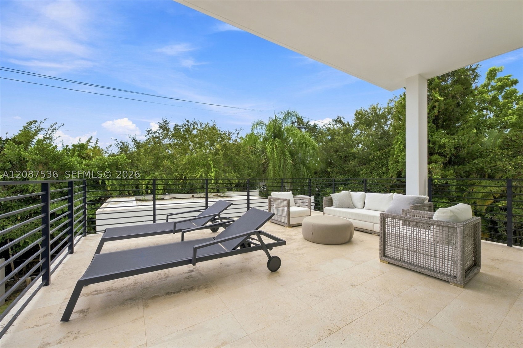 8920 SW 96th St Miami, FL 33176