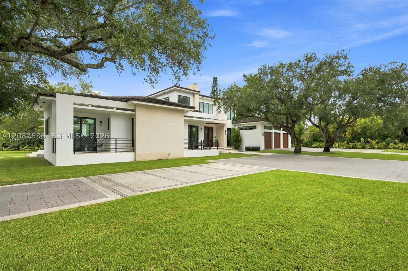 8920 SW 96th St Miami, FL 33176
