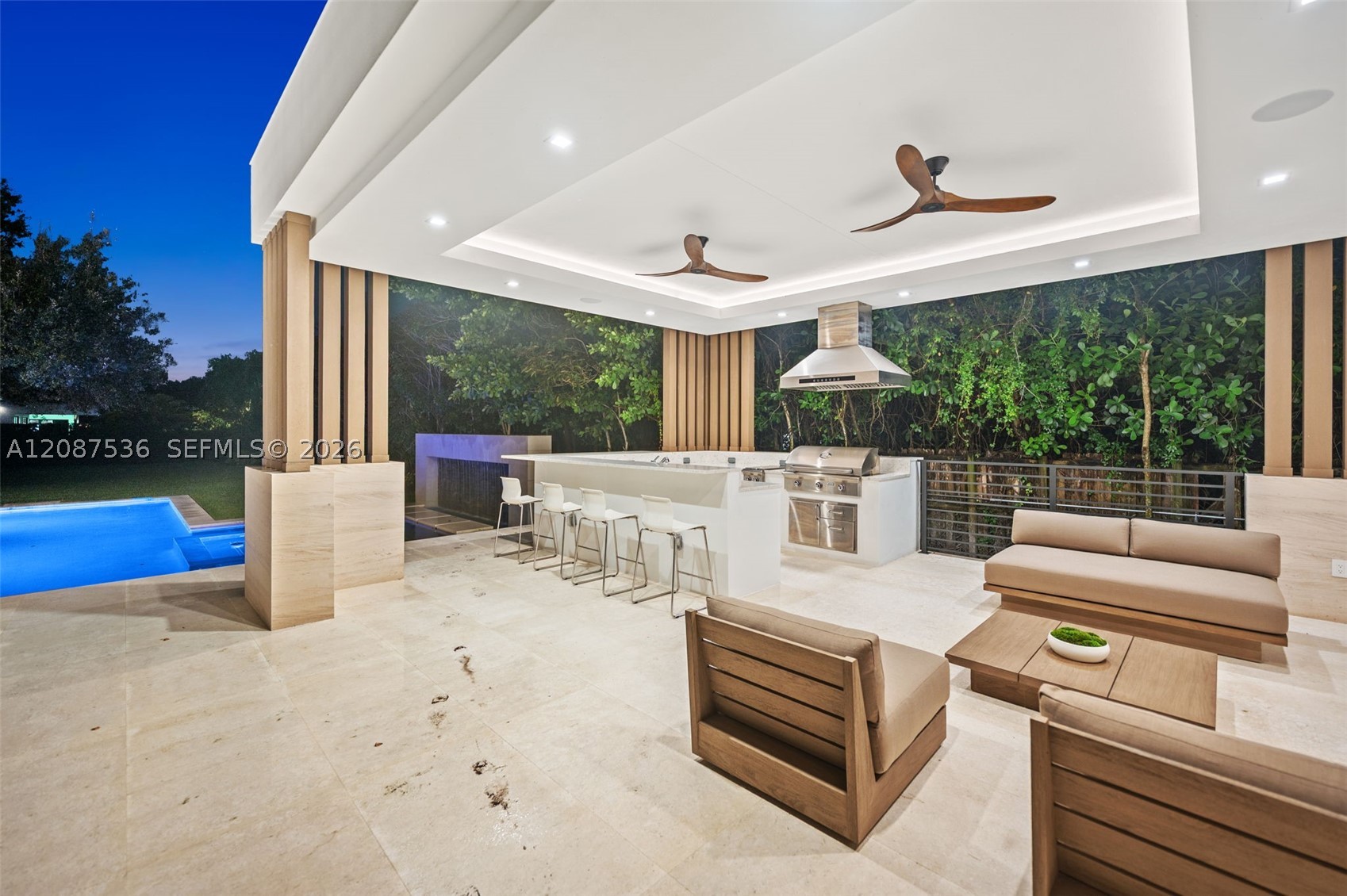 8920 SW 96th St Miami, FL 33176