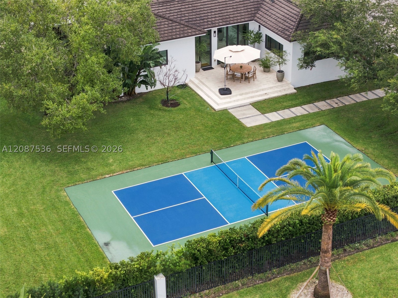 8920 SW 96th St Miami, FL 33176