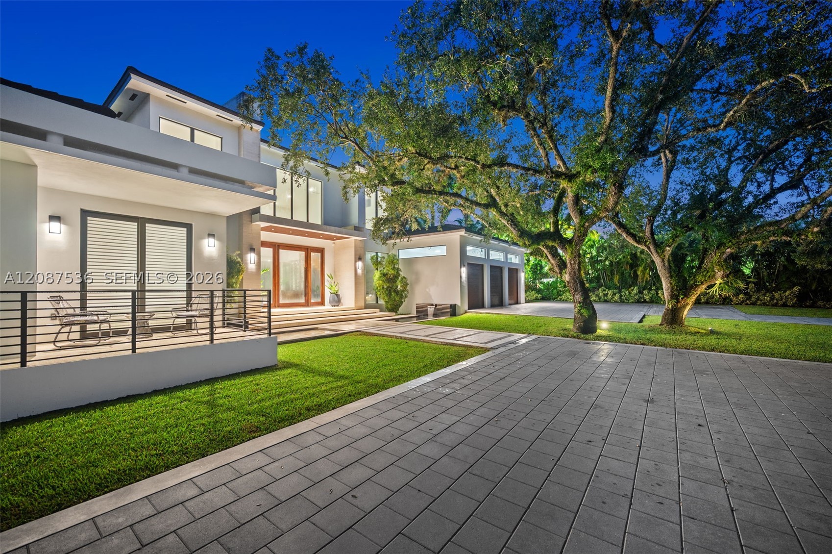 8920 SW 96th St Miami, FL 33176