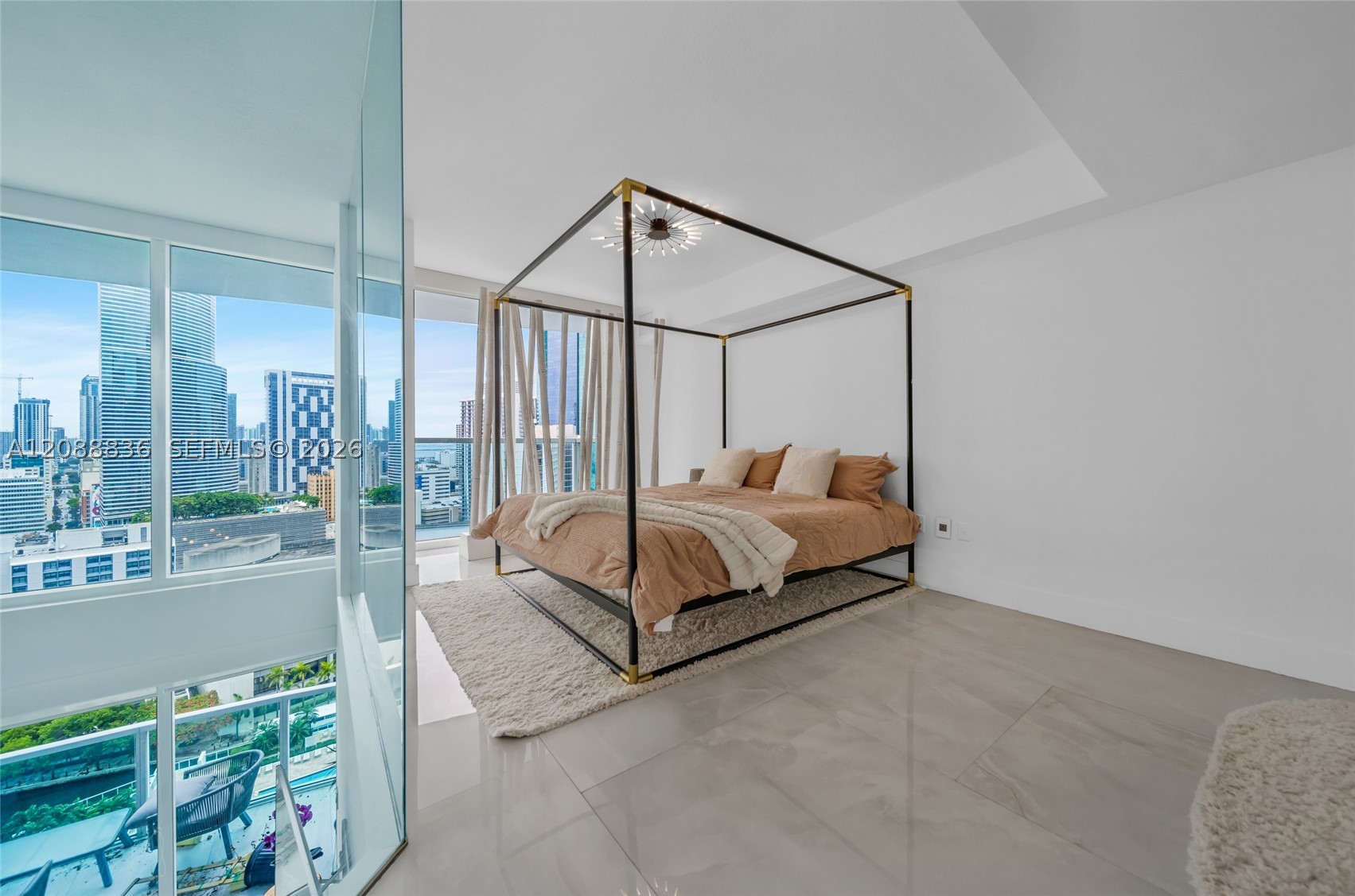 image Brickell on the River South13