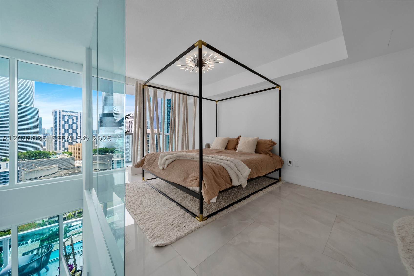 image Brickell on the River South17