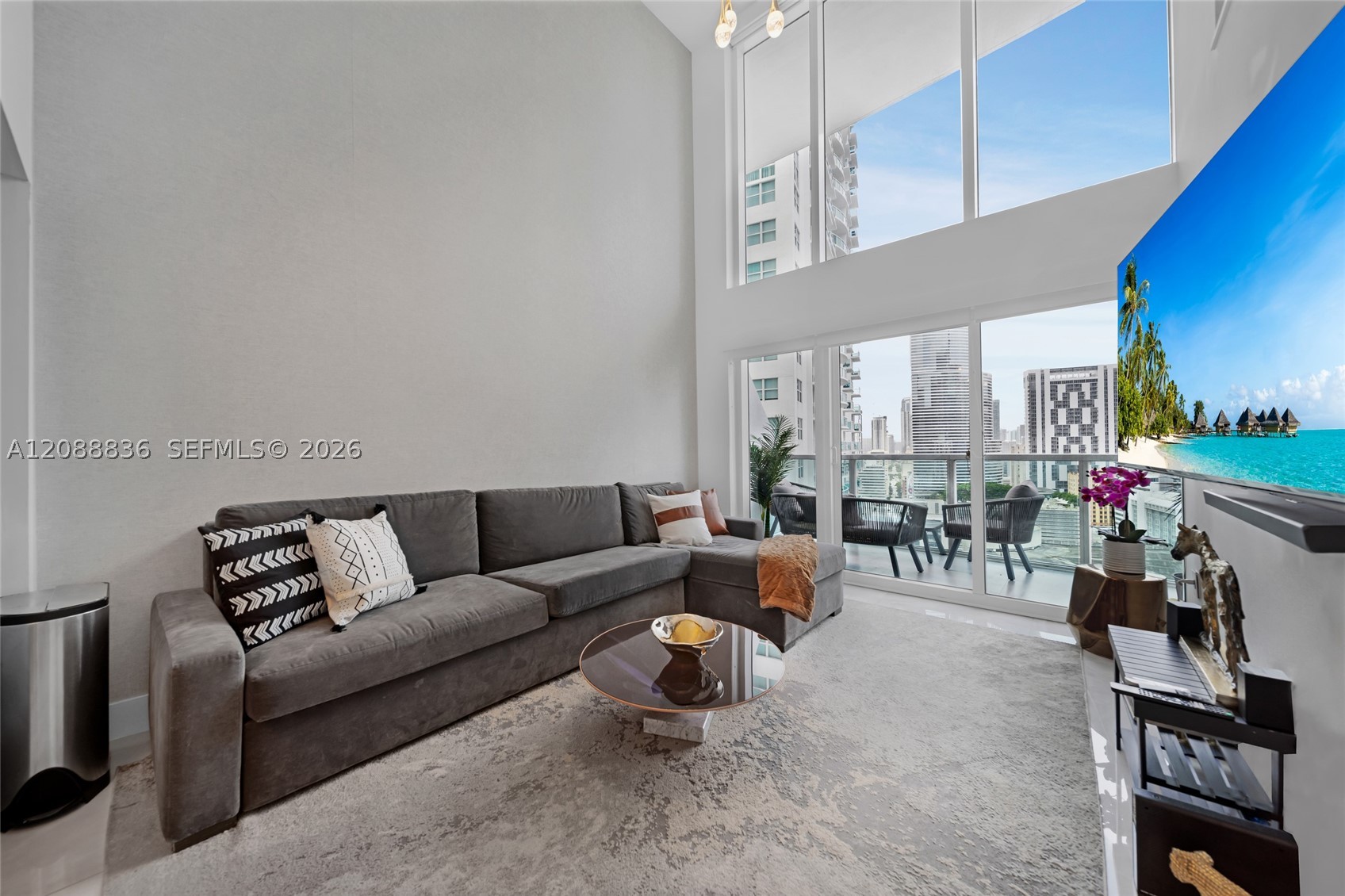 image Brickell on the River South3