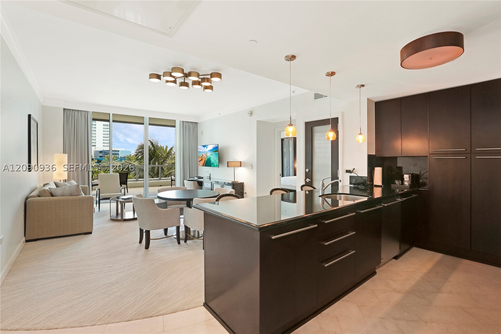 4391 Collins Ave #307