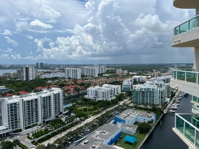 image Aventura Marina 24