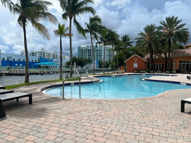 image Aventura Marina 255