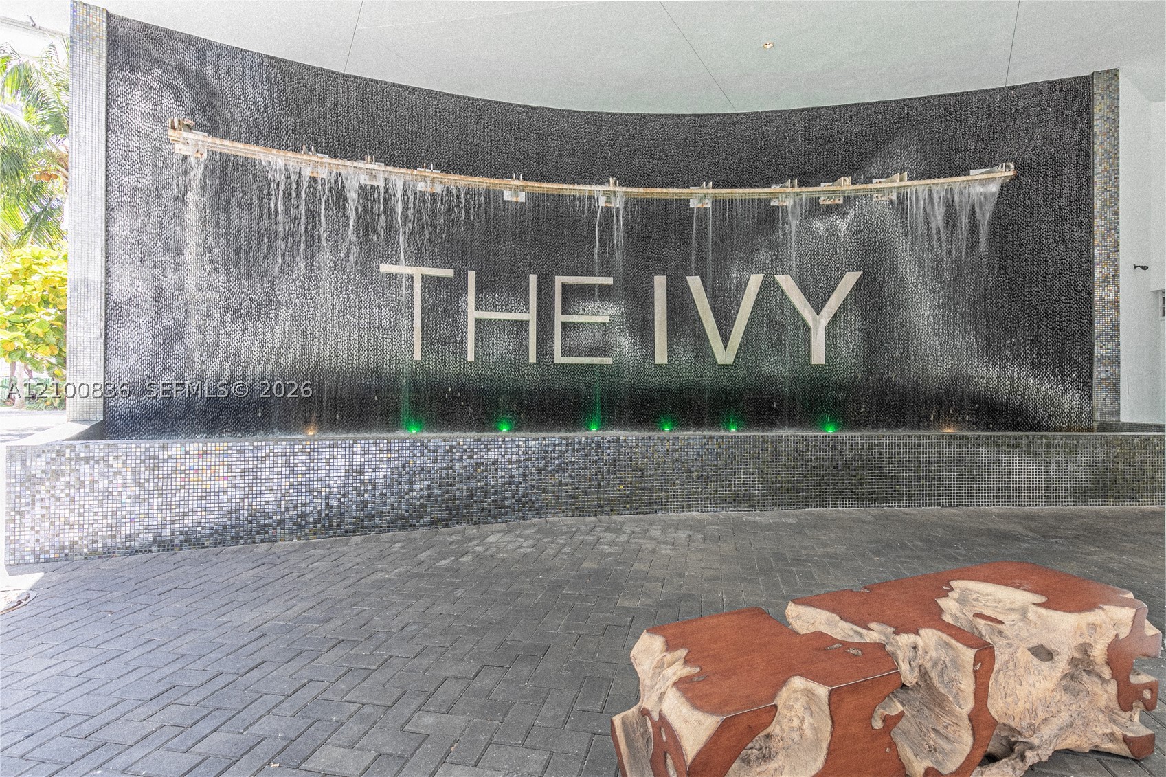 image The Ivy at Riverfront17