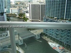 image Icon Brickell I10
