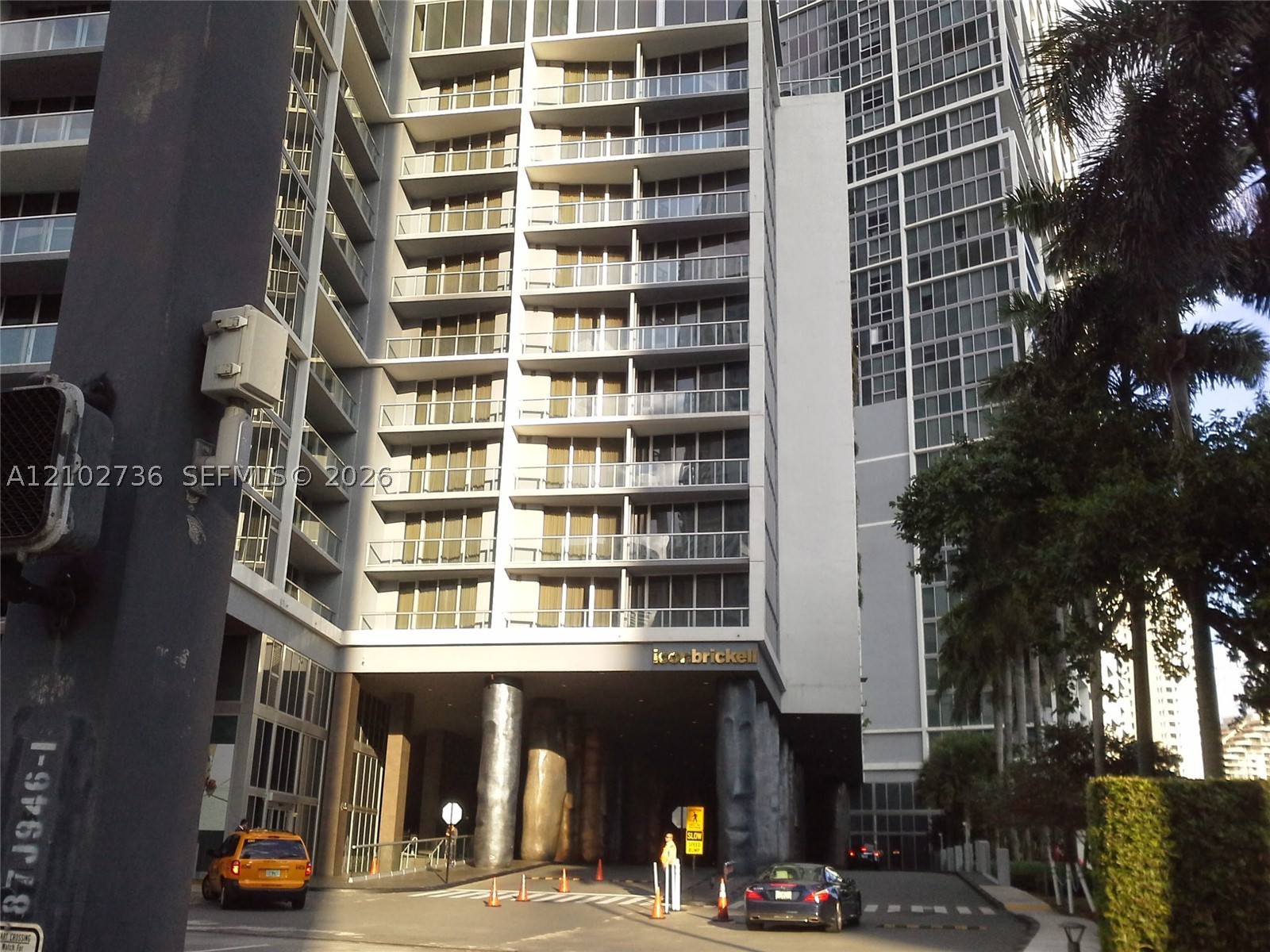 image Icon Brickell I6
