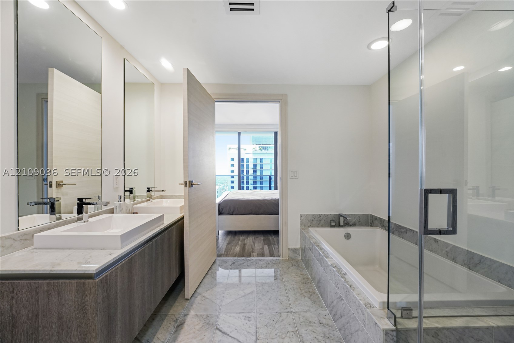 801 S Miami Ave #4410 Miami, FL 33130