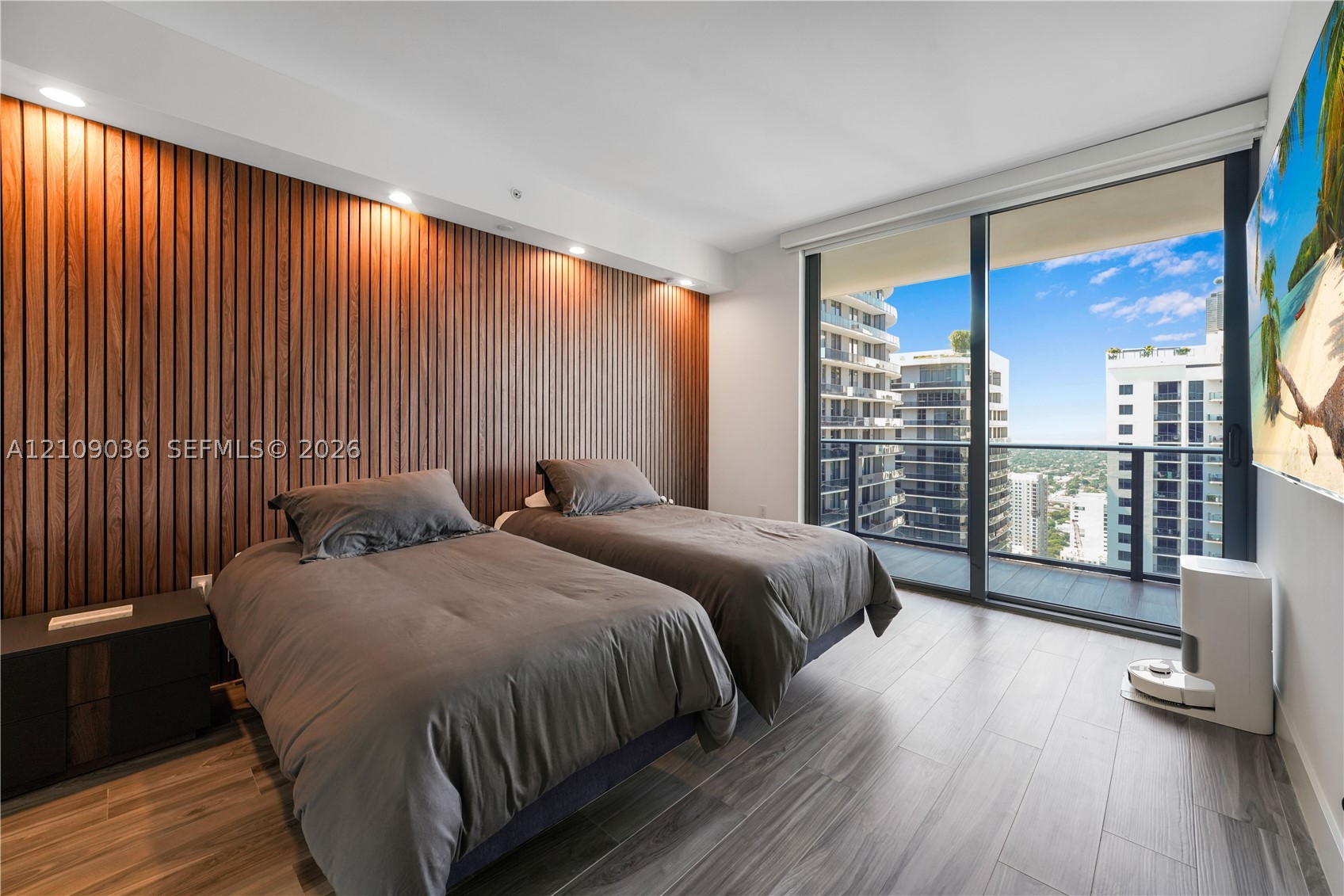801 S Miami Ave #4410 Miami, FL 33130